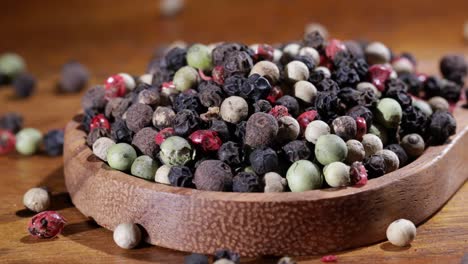 Mixed-peppercorns.-Dry-mix-peppercorns-close-up