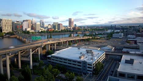 portland oregon hyperlapse of i5 running through the city and over the willamette river mavic 3 cine ohsu omsi