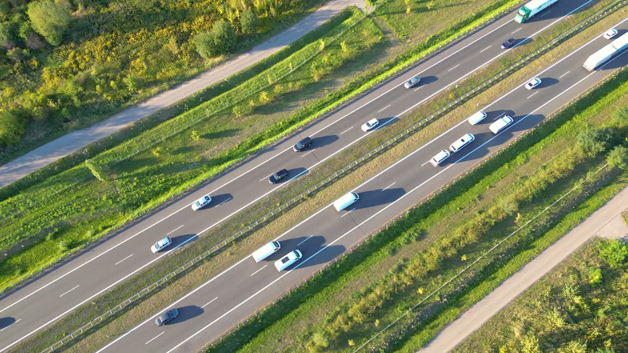 물품 창고의 공중 전망