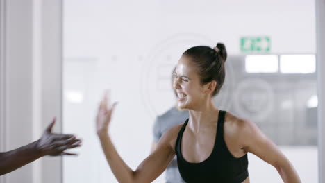 ¡tu cuerpo está hecho de maravillas! ¡celebra!
