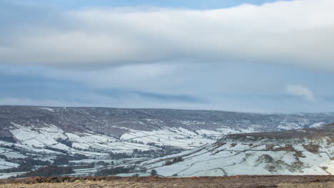 Nieve-En-Los-Páramos-Del-Norte-De-York,-Lapso-De-Tiempo,-Paredes-De-Oakley-A-Fryupdale-Glaisdale