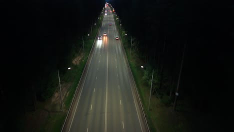 vista aérea de la carretera nocturna