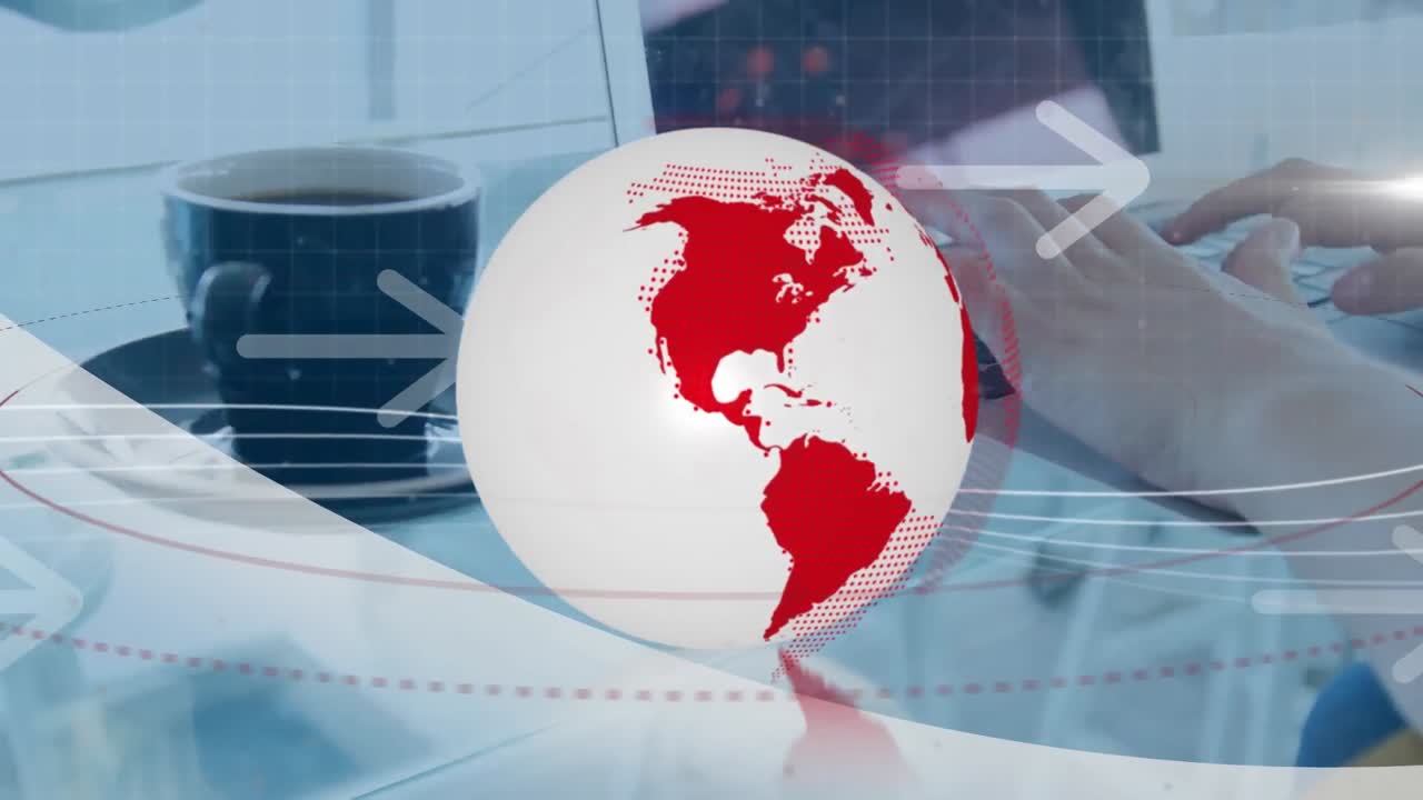 animación del globo con una red de conexiones sobre una mujer usando una computadora portátil