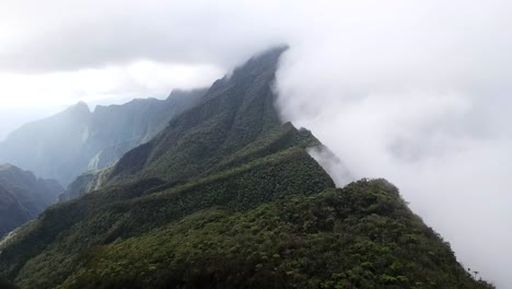 Mafate-4K-drone-footage,-Reunion-island