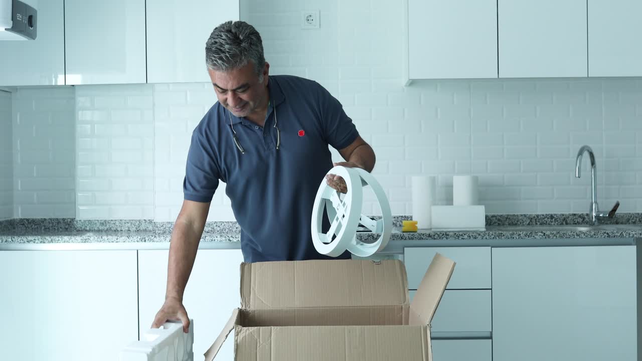 man moving a new apartment