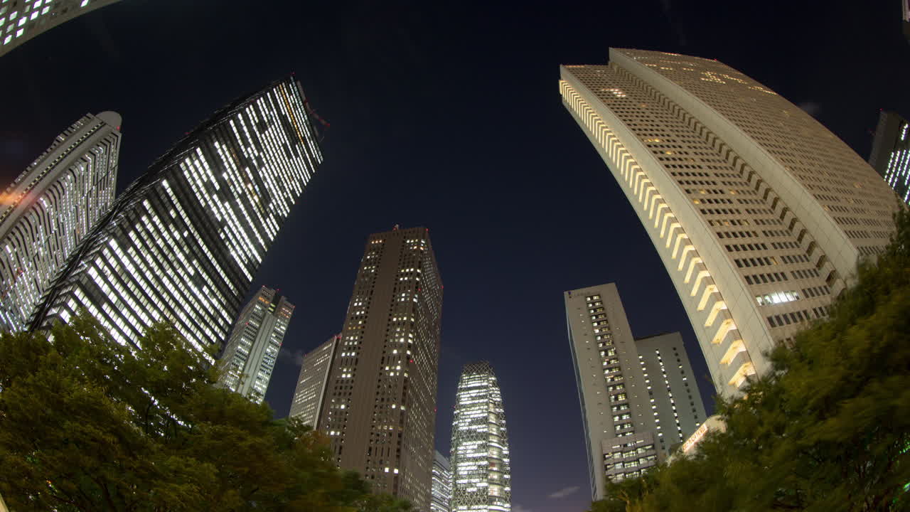 noche de oficinas de shinjuku 01