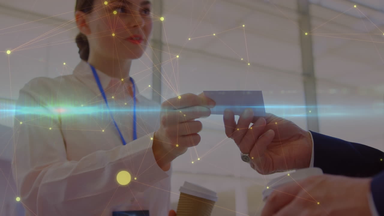 비지니스 카드를 들고 있는 사업가들에 대한 연결 네트워크의 애니메이션