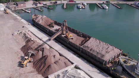 Sam-Laud-Bulk-Carrier-Unloading-Gravel-With-The-Use-Of-Loader-Crane-At-Kingsville-Harbour