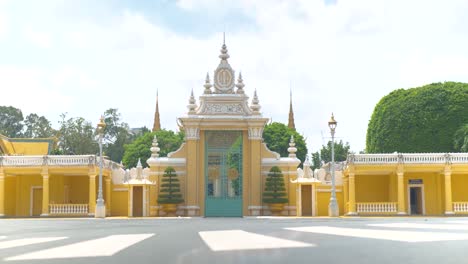 royal palace gate in phnom penh cambodia, king residence home building