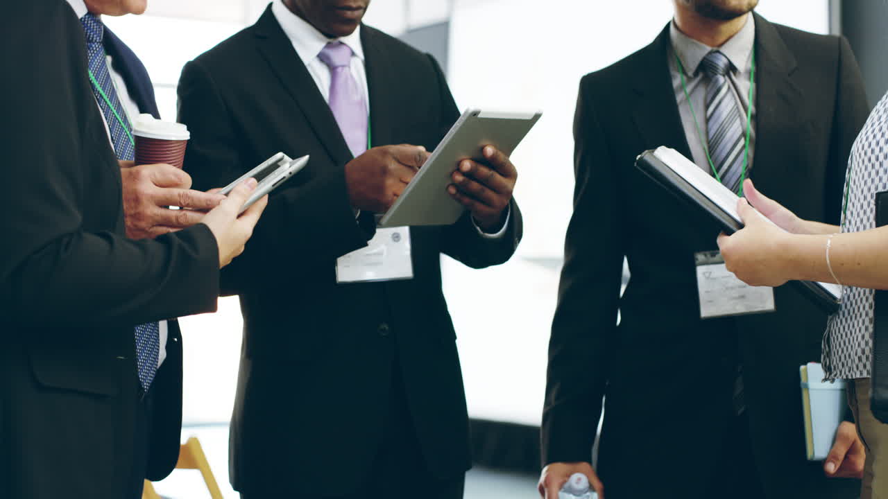 디지털 세부 정보를 교환하는 것