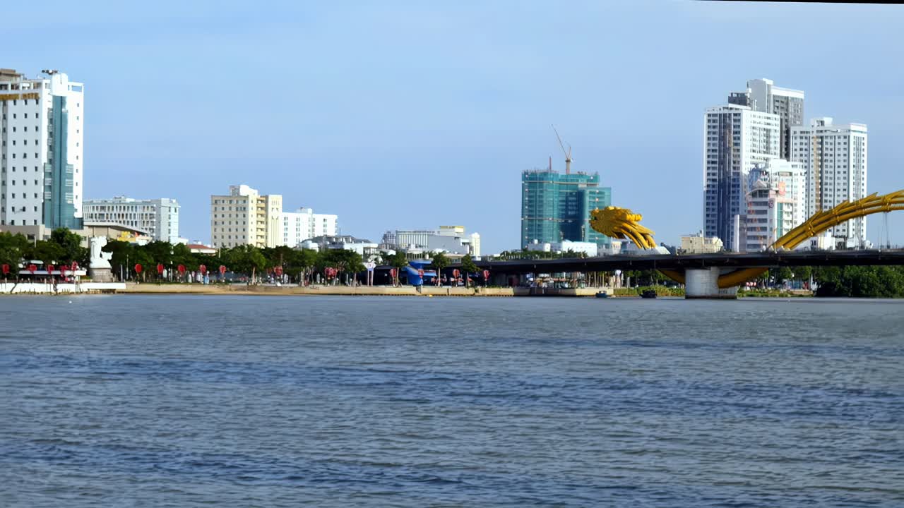 Truly interesting design distinguishes the Dragon Bridge in Da Nang, Vietnam.