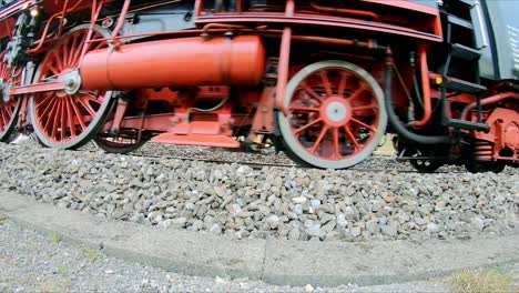 Pacific-Br01-01-202-Tren-Locomotora-A-Vapor-Viajando-A-Campo-Traviesa-En-Suiza