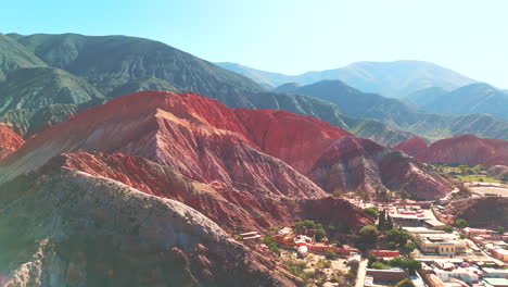 Bird's-eye-view-of-the-beautiful-and-colorful-town-of-Purmamarca-with-its-imposing-Hill-of-Seven-Colors