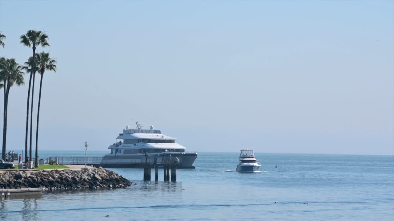Vivace Long Beach, California: Avventure a Shoreline Village