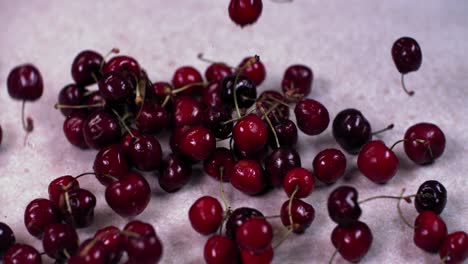 las cerezas frescas