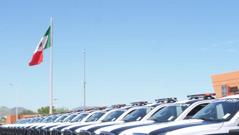 line formation of mexican cop cars