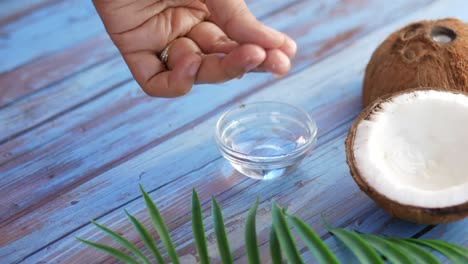 extracción de agua de coco