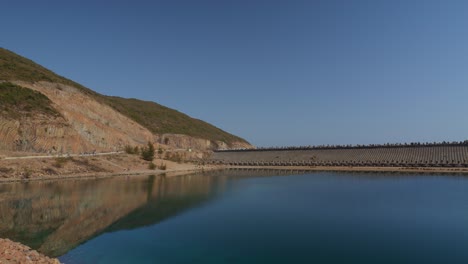 paisagens marinhas e montanhas