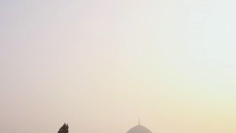 humayun-tomb-at-misty-morning-from-unique-perspective