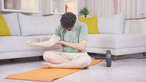 man experiencing muscle loss.