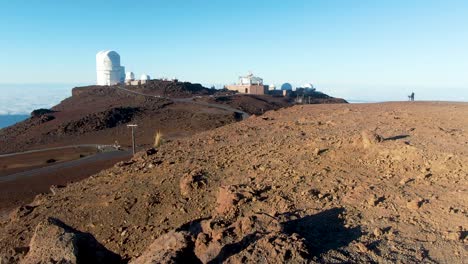 Haleakala-National-park-in-Hawaii,-USA-Establish-shot-of-meteorological-unit-on-Big-Island