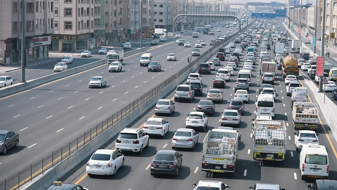 Traffic crawls on Sheikh Mohamed bin Zayed Road as commuters travel from Sharjah National Paints towards Dubai.