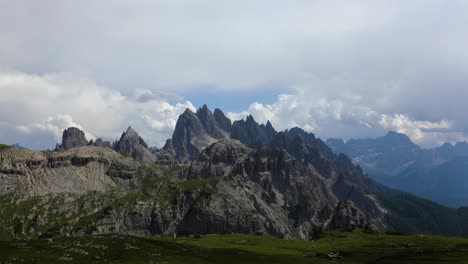 Timelapse-National-Nature-Park-Tre-Cime-In-the-Dolomites-Alps.-Beautiful-nature-of-Italy.