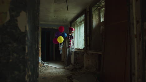 Scary-clown-in-abandoned-house