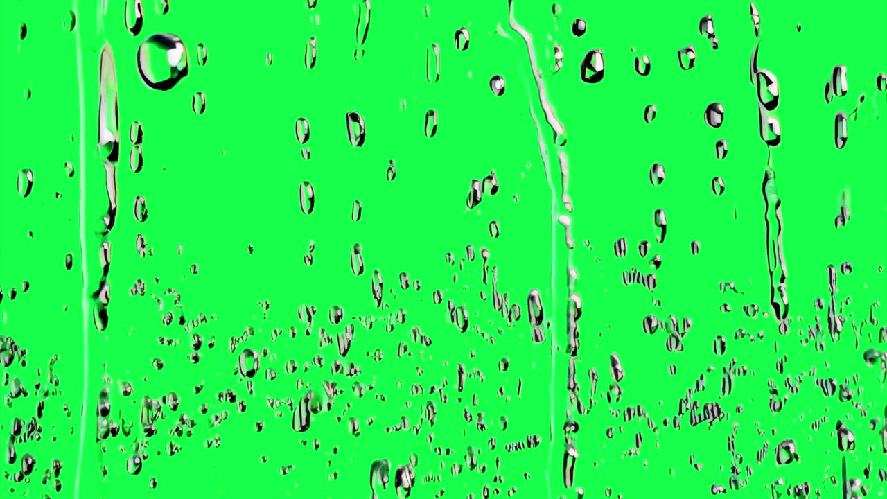 Water droplets animation, transparent 4K video, green screen