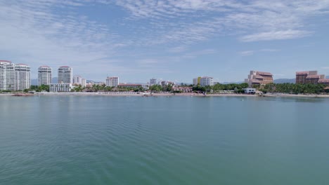 Hotel-zone-on-the-beach-of-Puerto-Vallarta