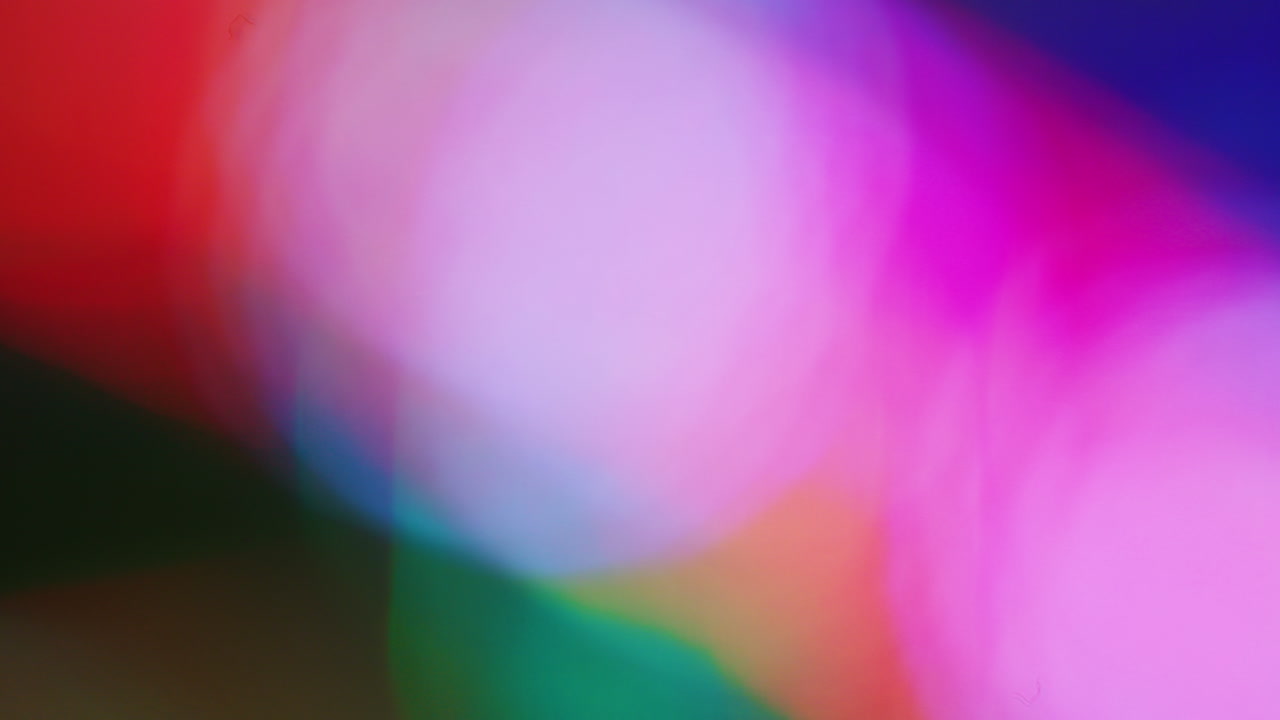 luces fuera de foco luces coloridas en la feria