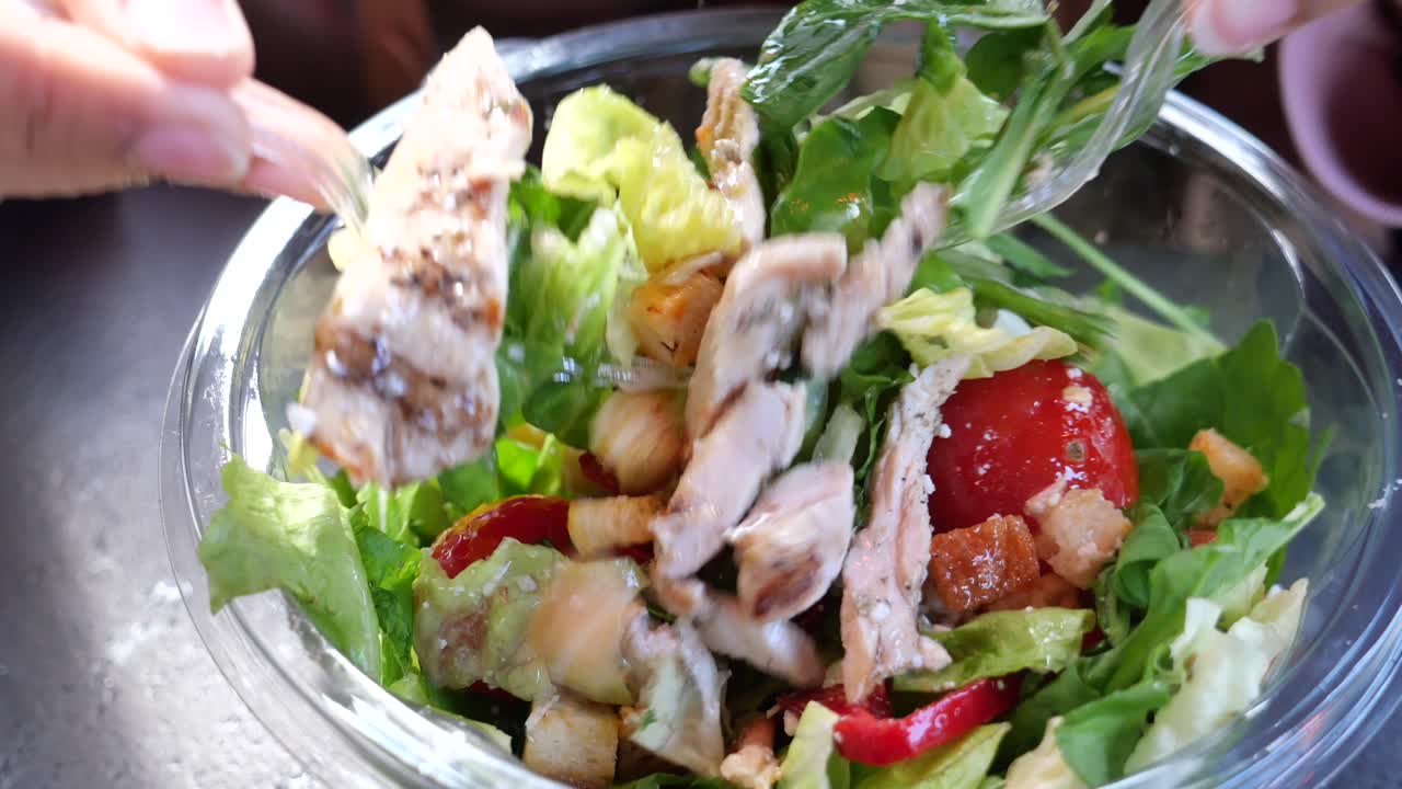 고기 러드를 준비하고 있습니다.