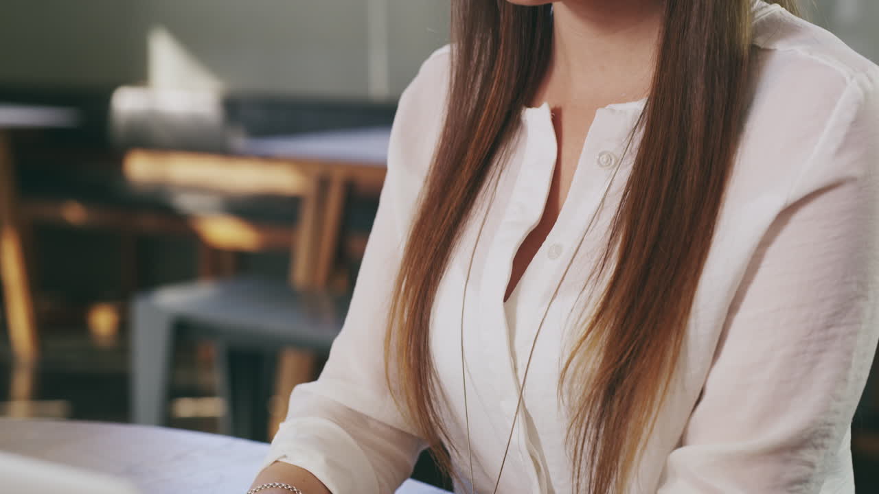 When she&rsquo;s connected, she&rsquo;s productive