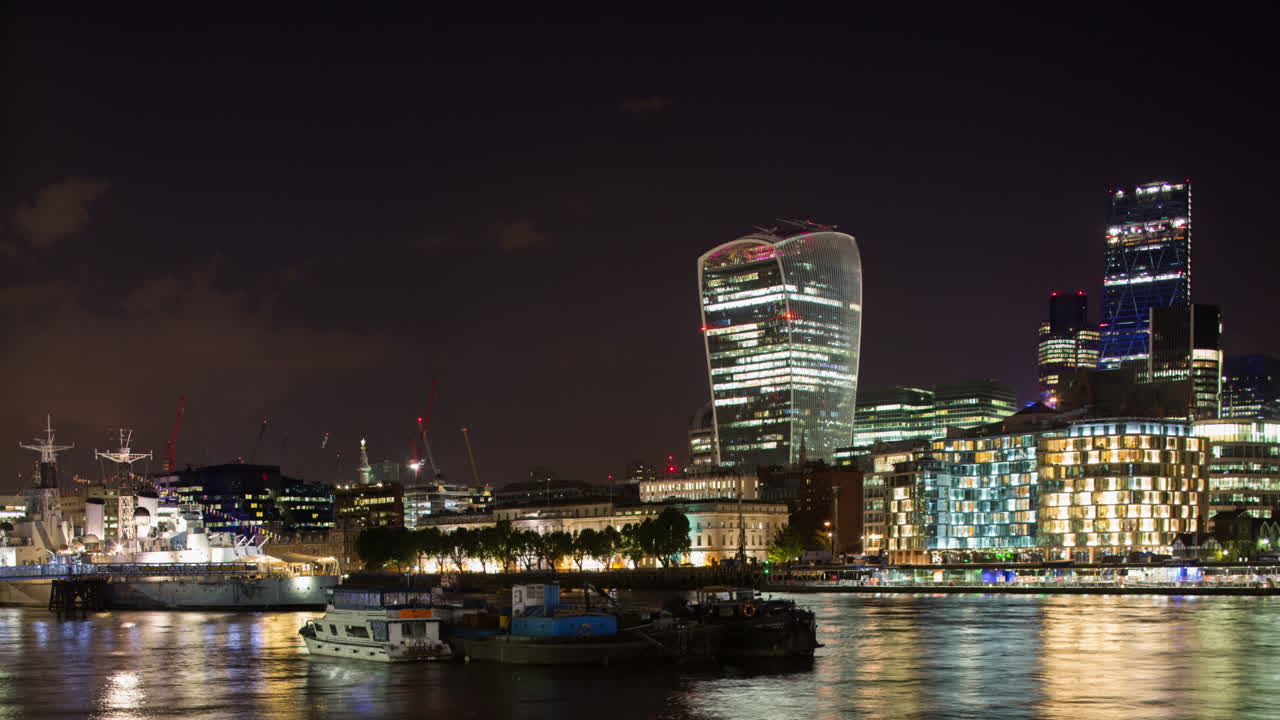 런던 스카이라인 다크 00