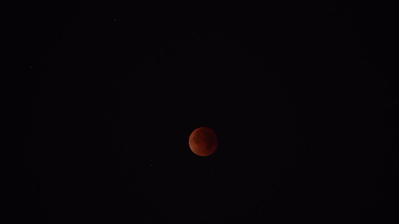 Timelapse of the Red Moon 2