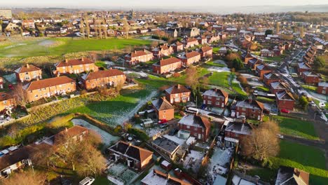 red brick terraced houses in the uk