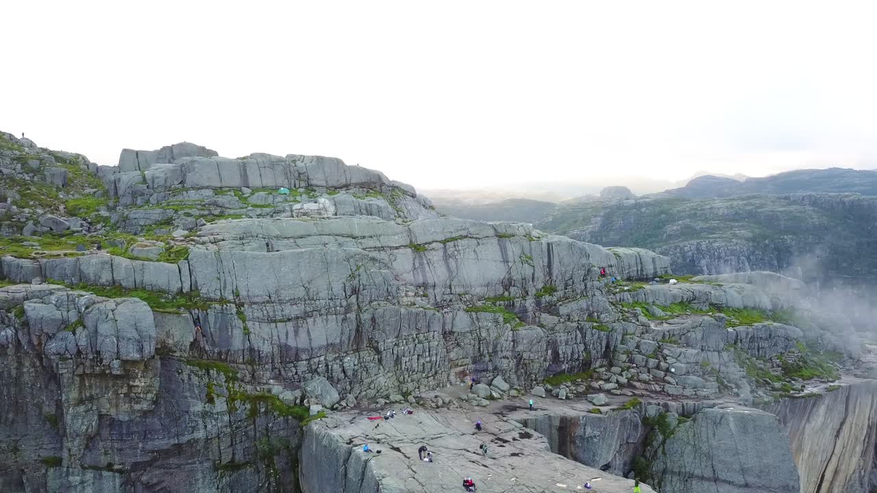 노르웨이 공중 드론 샷 2.mp4의 preikestolen