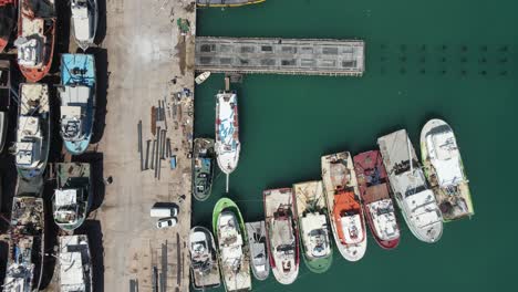 vista aérea del buque de puerto