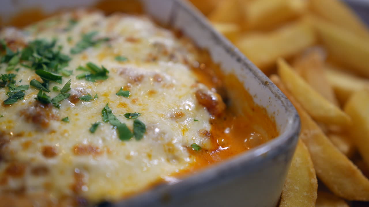 lasagna burbujeante caliente