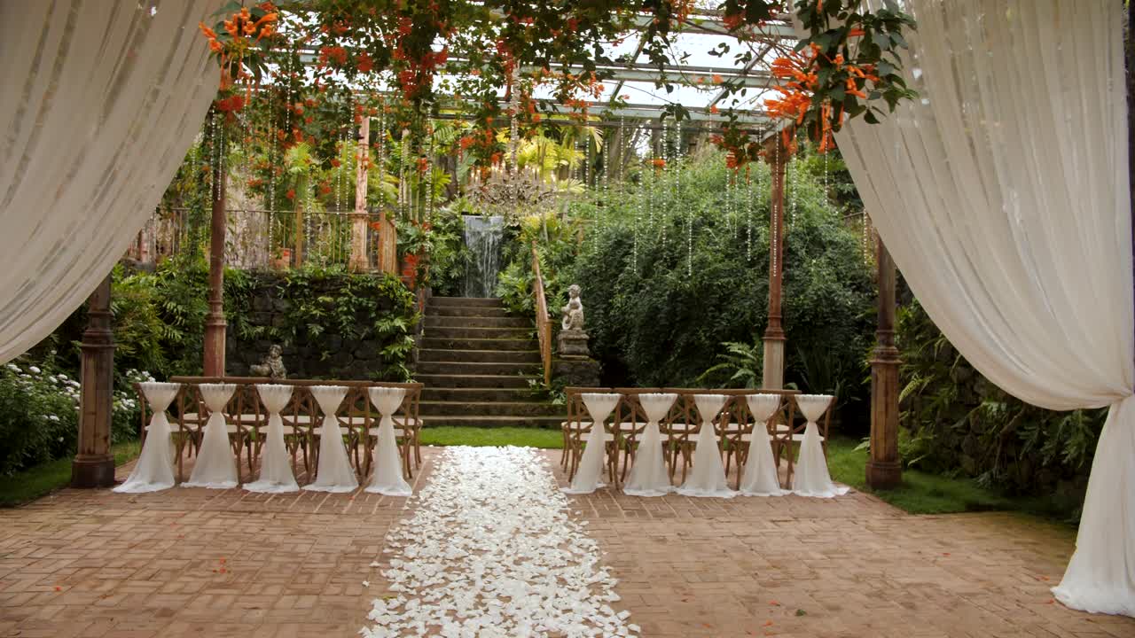 Stunning Hawaii Wedding Ceremony venue Decor Haiku Mill Gimbal Shot