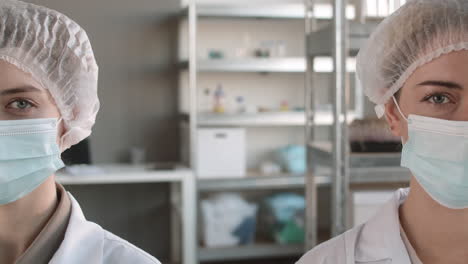 científicos en un entorno de laboratorio