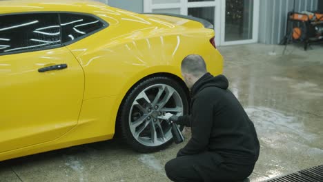 professional car detailing – washing, ceramic coating, and interior cleaning