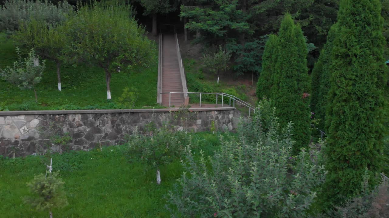 monasterio de sihlah - filmación aérea