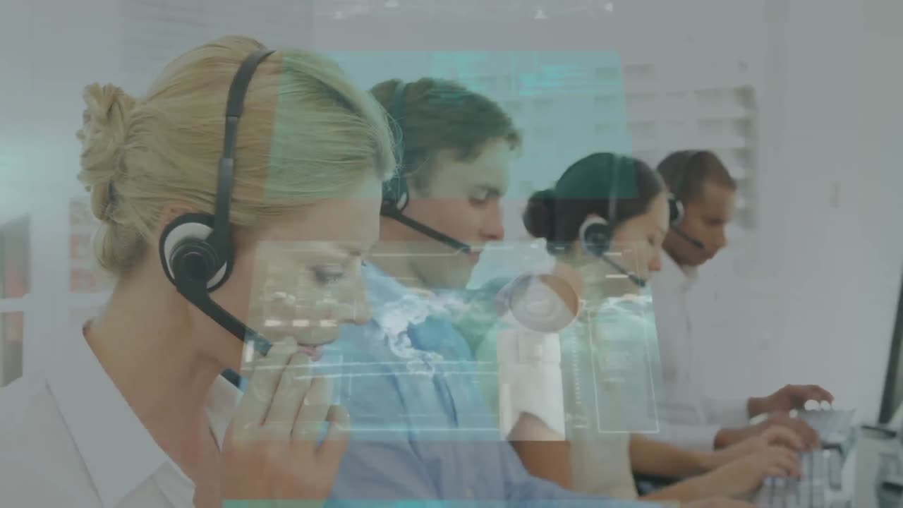 헤드 ⁇ 을 착용한 사업가들 위의 화면에서 데이터 처리의 애니메이션