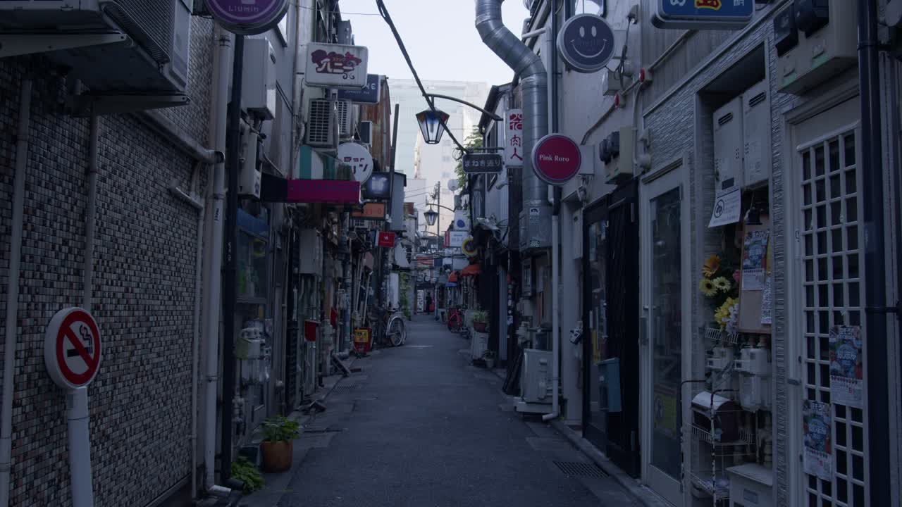 Daytime Charm of Golden Gai, Shinjuku TokyoThe rustic charm of Golden Gai’s bar-lined alleys under the soft daytime light.