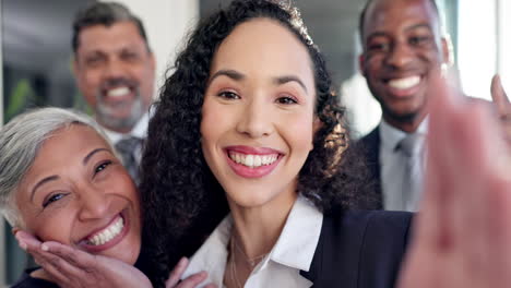 Gente-Divertida,-Selfie-Y-De-Negocios-Con-Felicidad