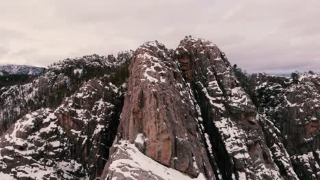 Colinas-Negras-Invierno-Nieve-Aire-Proximidad-Vuelo