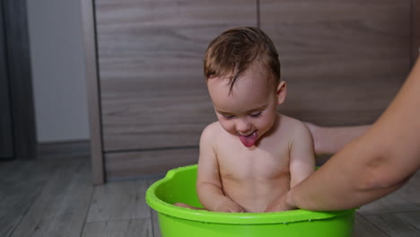 baby bathtub fun