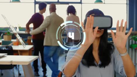 animación de escaneo de alcance con cuenta atrás sobre mujer biracial usando auriculares vr