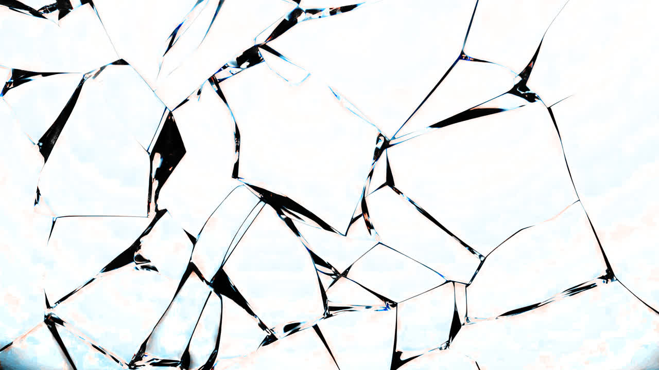 Abstract shattered glass pattern animated overlay, transparent 4K video, alpha channel, ProRes 4444